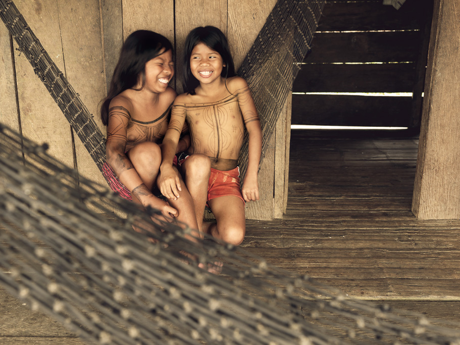 Photo Embera girls Chocó, Colombia