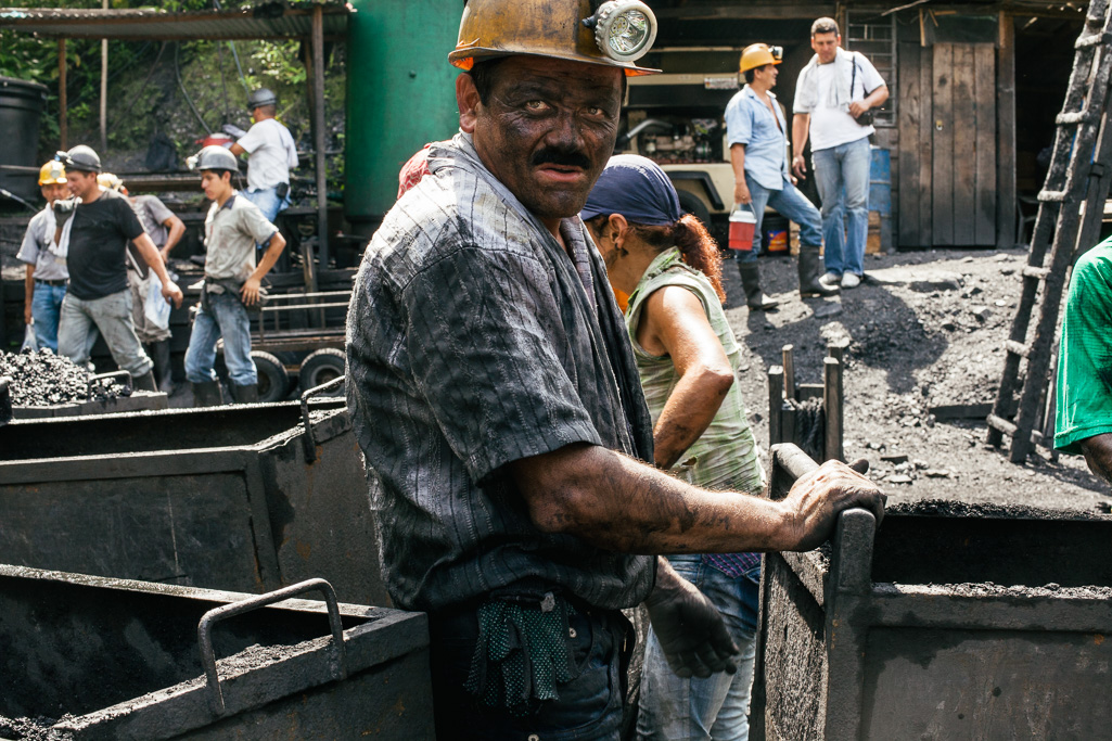 Photo A miner who has just finished his shift in one of the Muzo mines. 