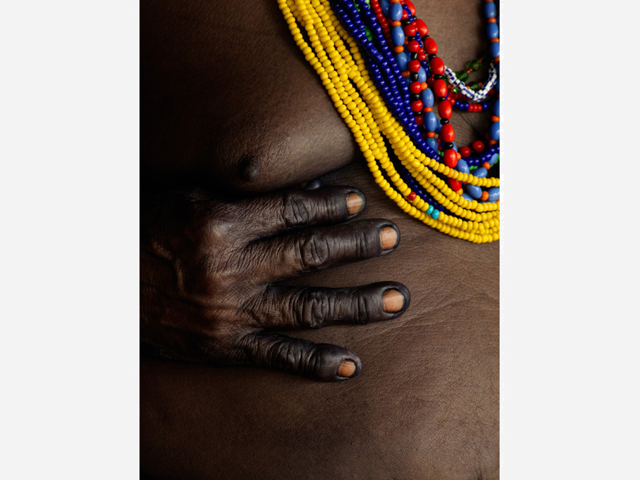 Photo Embera woman Chocó, Colombia